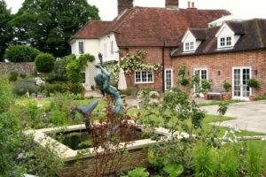 Read more about the article Petersfield, Country Estate. Start to Finish